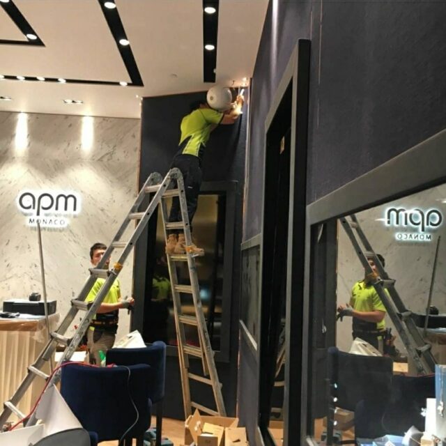 deviant phantom speaker